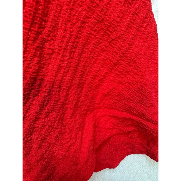 Women's Short Jumpsuit Stretch Size 1XL Red Back Hole Sleeveless - Picture 8 of 10